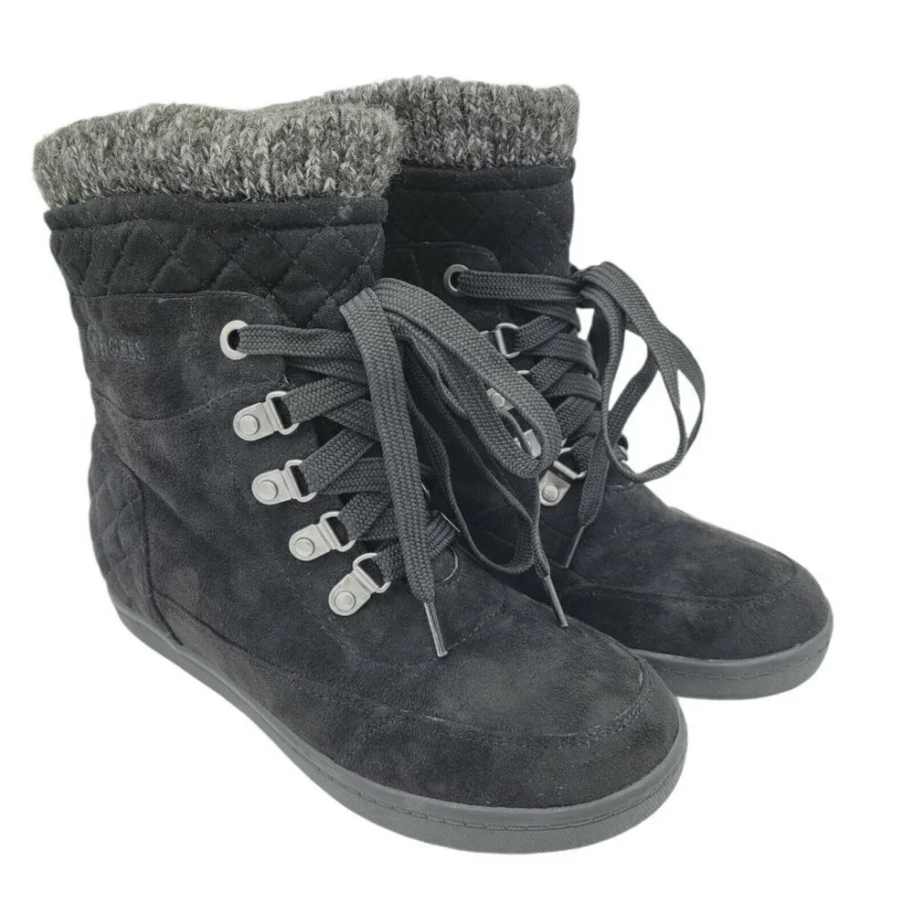 G BY GUESS Sz 6 Black Microsuede Ankle Boots Quilted Heel Lace Up Knitted NWOT